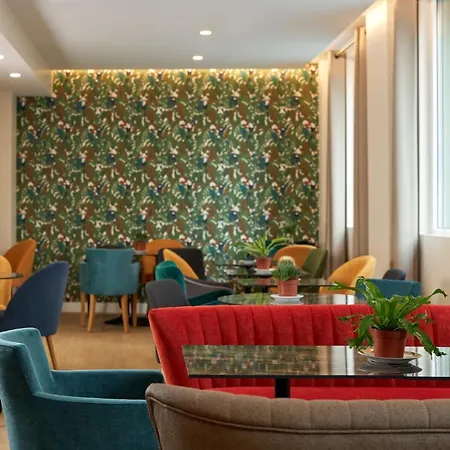 Hotel Apolonia Montmartre; Sure Collection By Western 3*