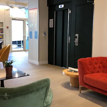 Hotell Apolonia Montmartre; Sure Collection By Western Paris