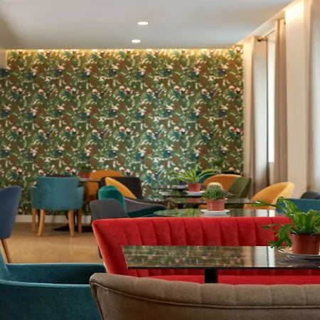 Hotel Apolonia Montmartre; Sure Collection By Western