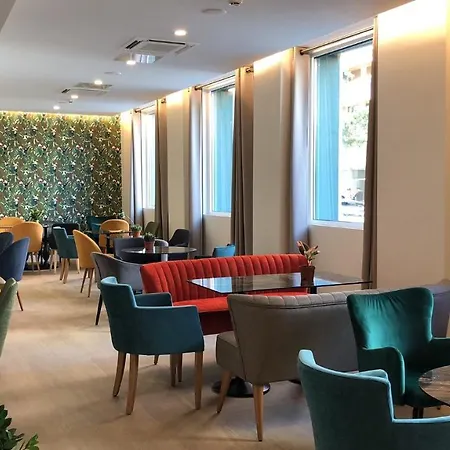 巴黎蒙马特阿波罗尼亚酒店-贝斯特韦斯特修尔酒店系列 3*