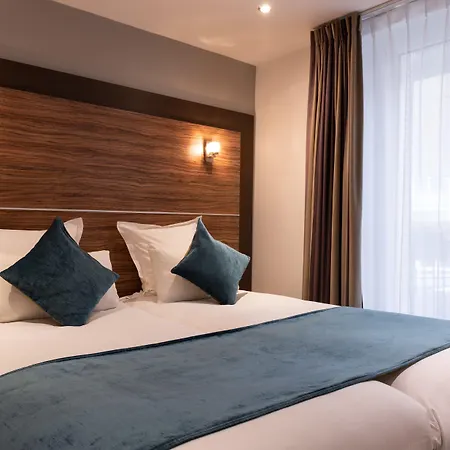 Hotel Apolonia Montmartre; Sure Collection By Western