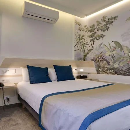 Apolonia Montmartre; Sure Collection By Western Hotel 3*