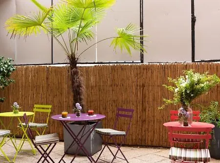 Apolonia Montmartre; Sure Collection By Western