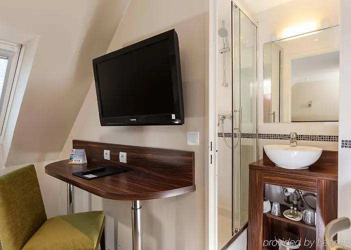 Apolonia Montmartre; Sure Collection By Western Hotel