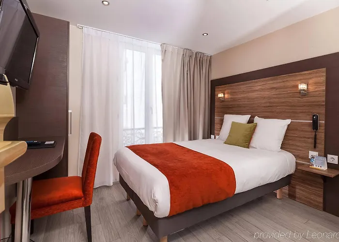Apolonia Montmartre; Sure Collection By Western Hotel 3*