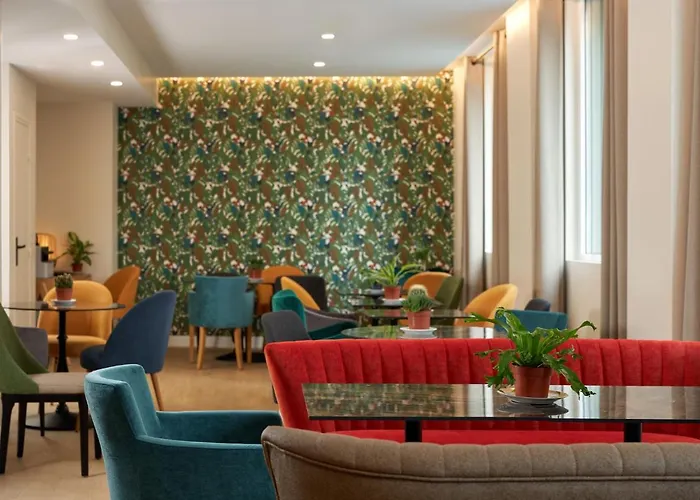 Hotel Apolonia Montmartre; Sure Collection By Western 3*