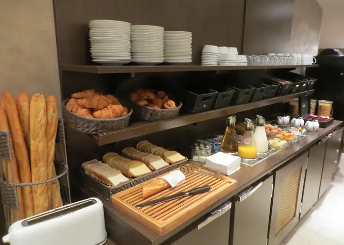 Hotel Apolonia Montmartre; Sure Collection By Western