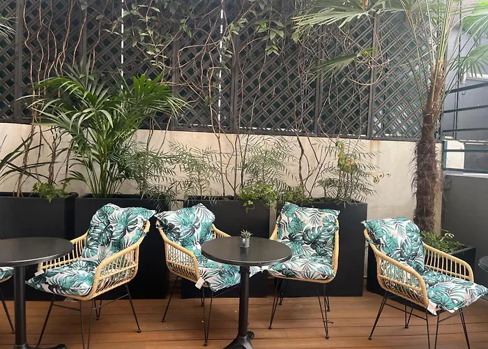 Apolonia Montmartre; Sure Collection By Western Hotel 3*