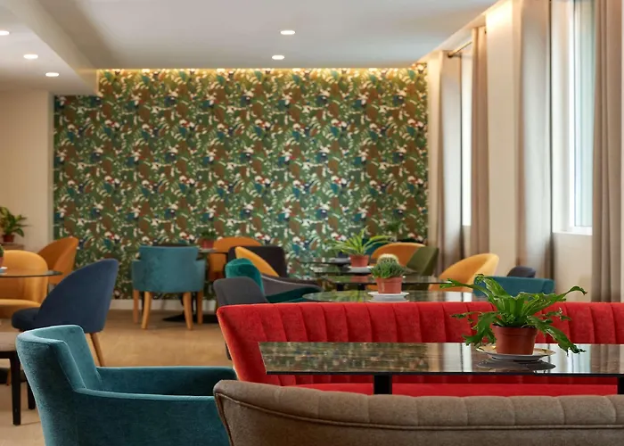 Apolonia Montmartre; Sure Collection By Western Parijs