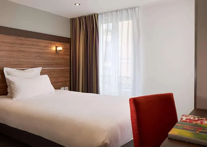 Hotel Apolonia Montmartre; Sure Collection By Western 3*