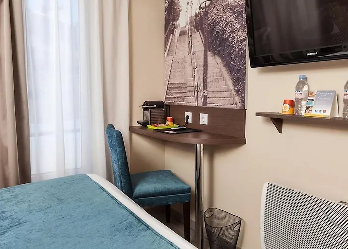 Apolonia Montmartre; Sure Collection By Western 3*